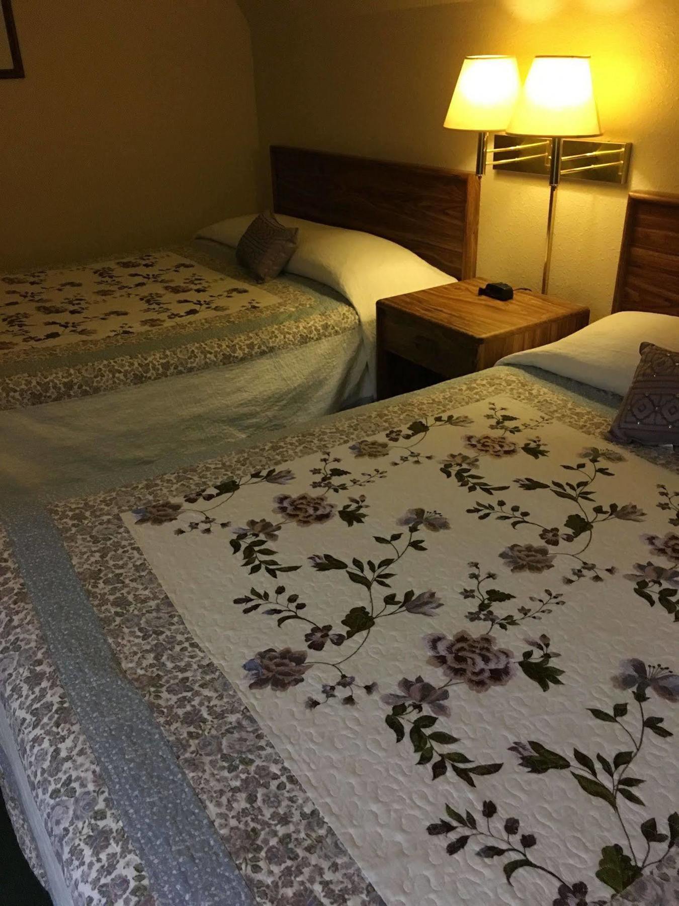 Buffalo Lodge Chugwater Extérieur photo